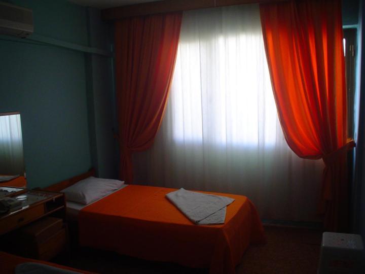 Akerdem Hotel Kuşadası Oda fotoğraf